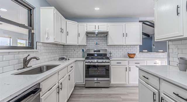 Photo of 1541 Waterford Dr, Lewisville, TX 75077