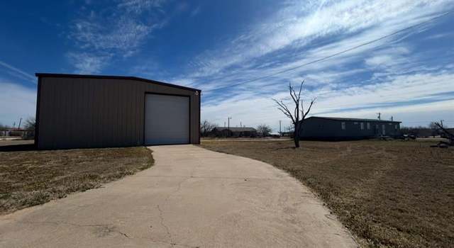 Photo of 2032 Avenue L, Anson, TX 79501