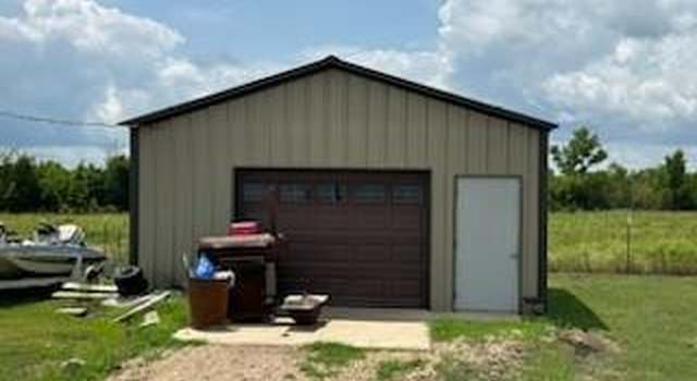 Photo of 242 Private Road 36009, Honey Grove, TX 75446