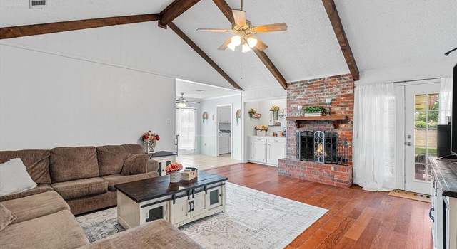 Photo of 5317 Bayou Dr, Bossier City, LA 71112