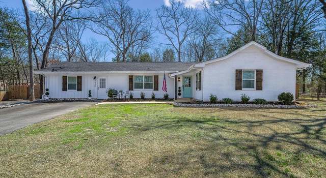 Photo of 1520 Woodland Dr, Canton, TX 75103