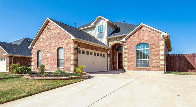 Property at 1403 N Webb Ferrell Rd, Arlington, TX 76002, 4 beds, 2.5 baths