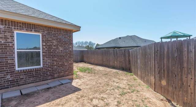 Photo of 426 N West St, Buffalo Gap, TX 79508