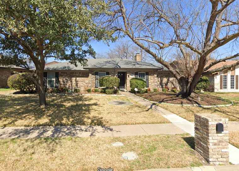 Photo of 2121 Poppy Ln Richardson, TX 75081