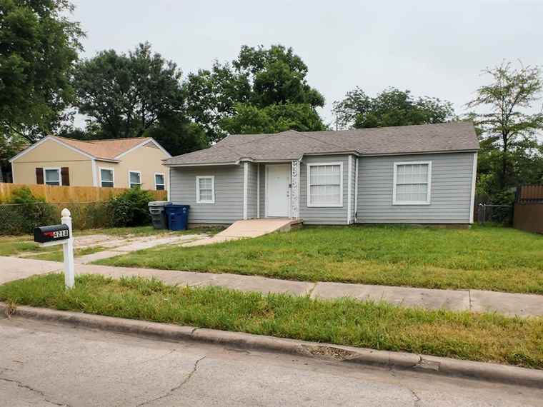 Photo of 4218 Tacoma St Dallas, TX 75216