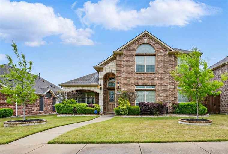 Photo of 13244 Janet Dr Frisco, TX 75033
