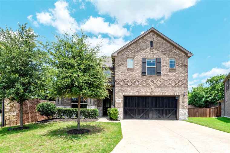 Photo of 401 Alden Way Allen, TX 75013