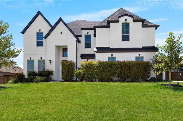 Photo of 2050 Whetstone Way Prosper, TX 75078