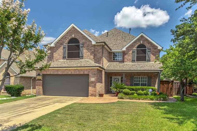 Photo of 2524 Blue Ridge Trl Flower Mound, TX 75028