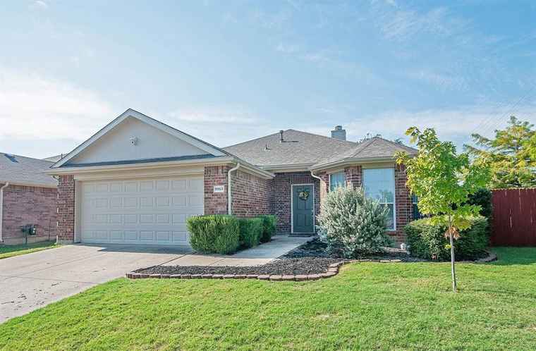 Photo of 9953 Nixon Dr McKinney, TX 75072