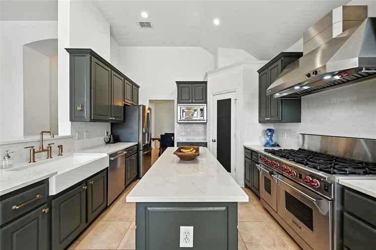 Photo of 4537 Brenda Dr Flower Mound, TX 75022