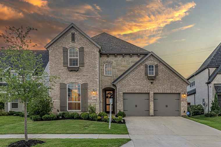 Photo of 1050 Adair Rd Prosper, TX 75078