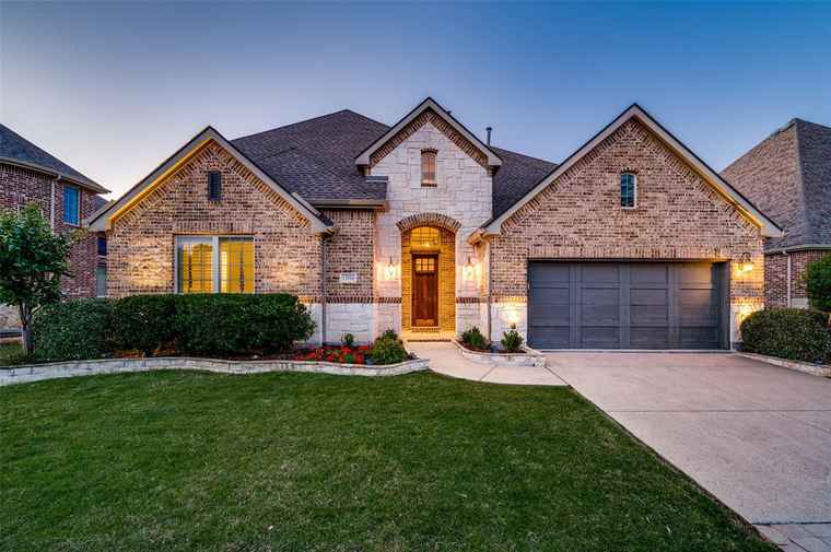 Photo of 13886 Clusterberry Dr Frisco, TX 75035