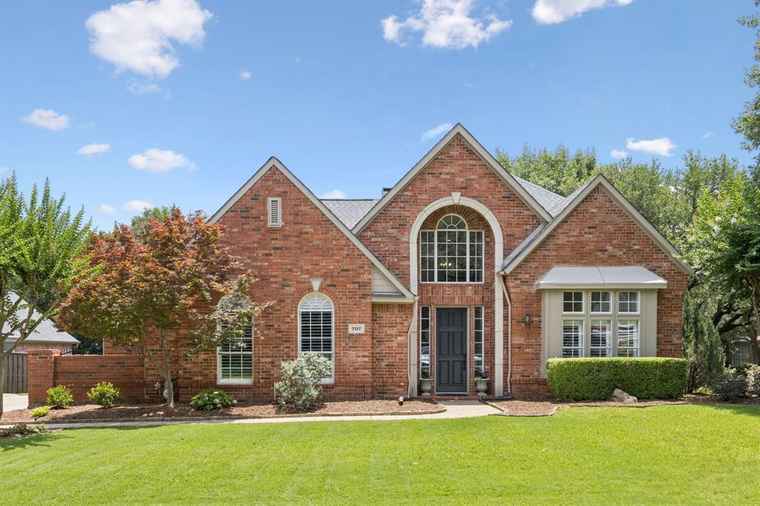 Photo of 707 Nettleton Dr Southlake, TX 76092