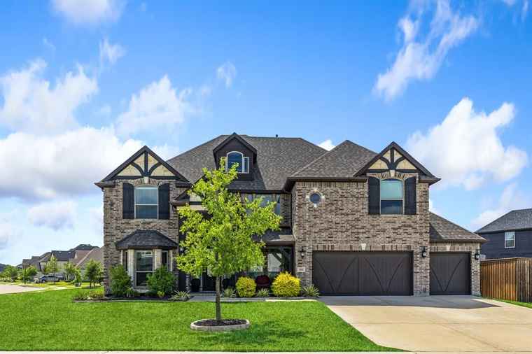 Photo of 180 Highbridge Ln Prosper, TX 75078