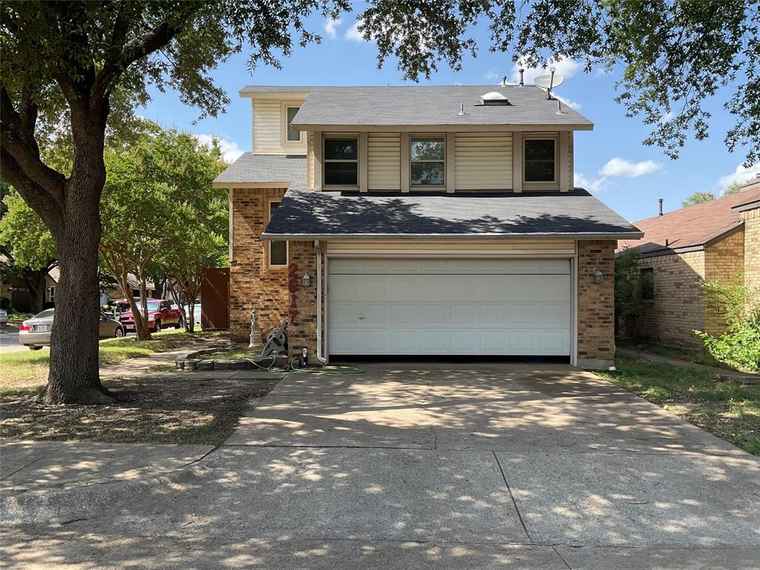 Photo of 2617 Zodiac Dr Garland, TX 75044