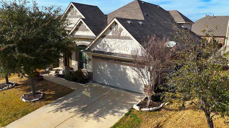 Photo of 2212 Hartley Dr Forney, TX 75126