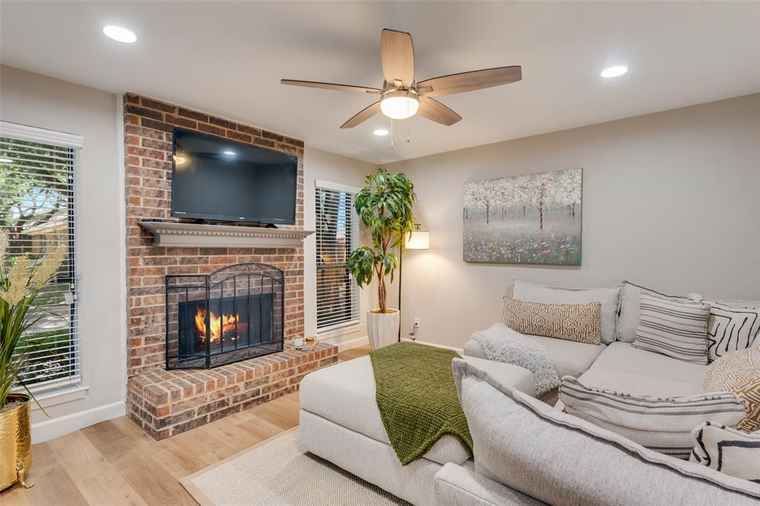 Photo of 1801 W Spring Creek Pkwy Unit D1 Plano, TX 75023