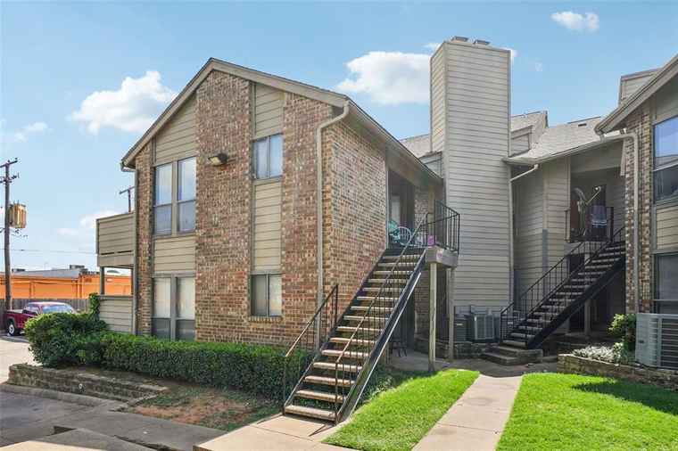 Photo of 1608 Pecan Chase Cir #39 Arlington, TX 76012