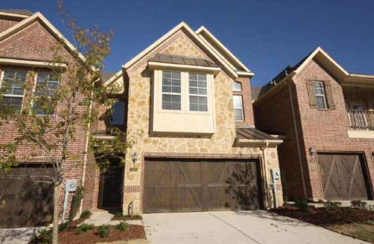 Photo of 2700 Club Ridge Dr #2 Lewisville, TX 75067