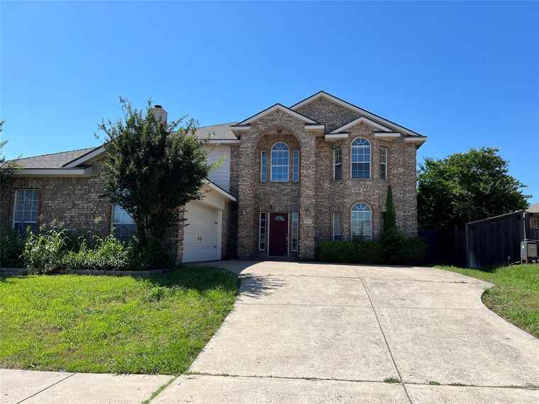 Photo of 1813 Thornhill Way Wylie, TX 75098