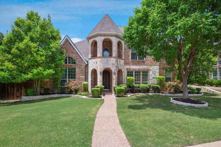 Photo of 11853 Appian Ln Frisco, TX 75035