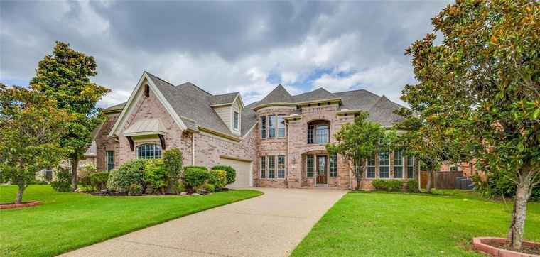 Photo of 1721 Brookside Dr Prosper, TX 75078