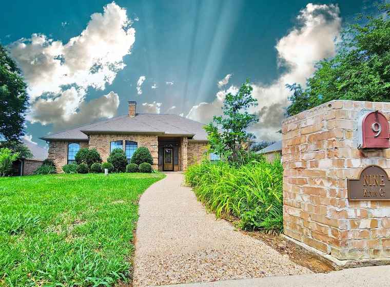 Photo of 9 Kevin Ct Mansfield, TX 76063