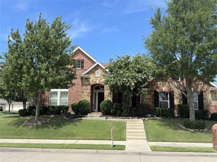 Photo of 3226 Burnet Cir Rockwall, TX 75032