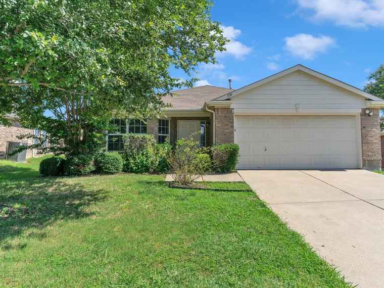Photo of 3110 Connor Ln Wylie, TX 75098