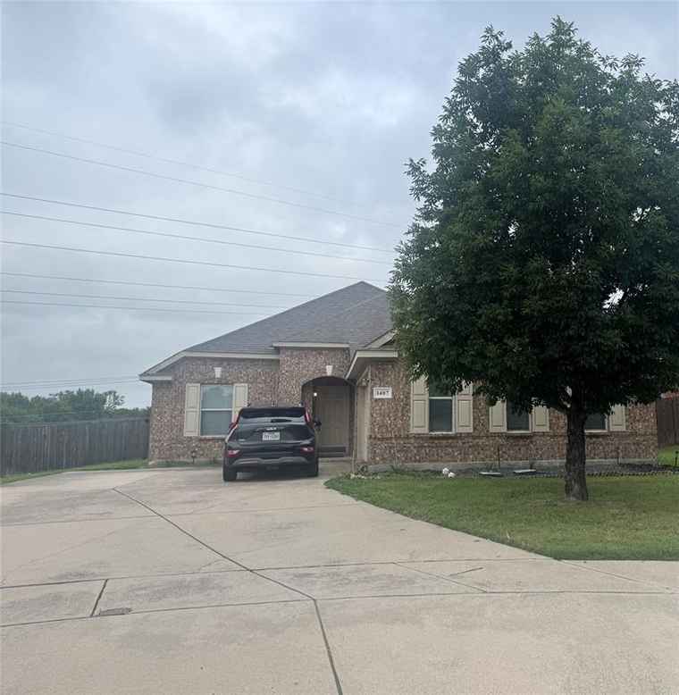 Photo of 1407 Durango St Grand Prairie, TX 75051