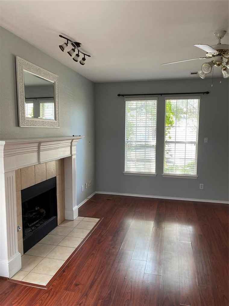 Photo of 905 Inland Ln McKinney, TX 75072