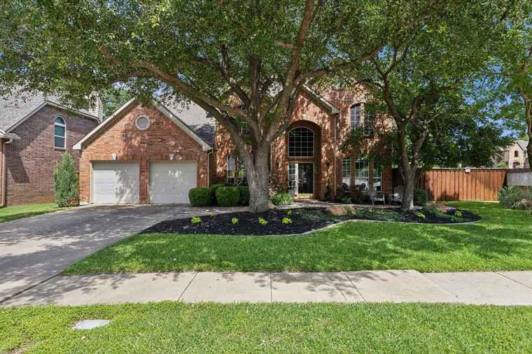 Photo of 4000 Stone Brooke Dr Grapevine, TX 76051
