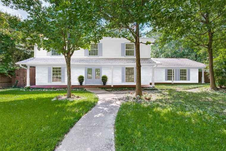 Photo of 3619 University Dr Garland, TX 75043
