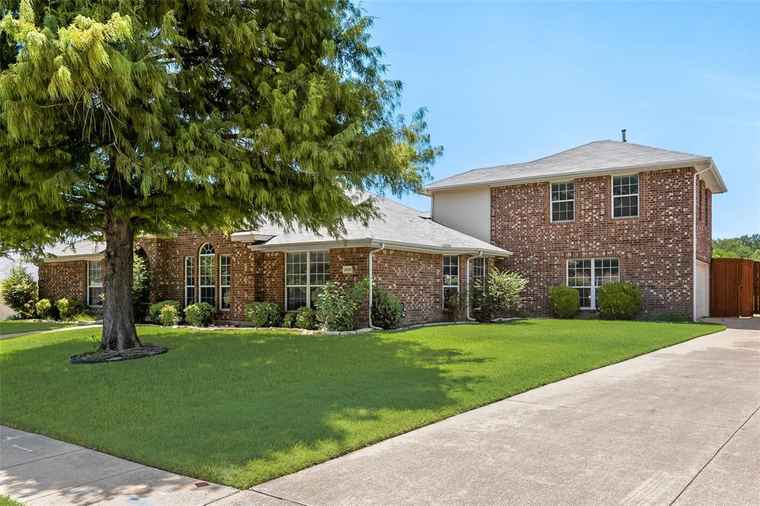 Photo of 2005 Stonecrest Trl Wylie, TX 75098