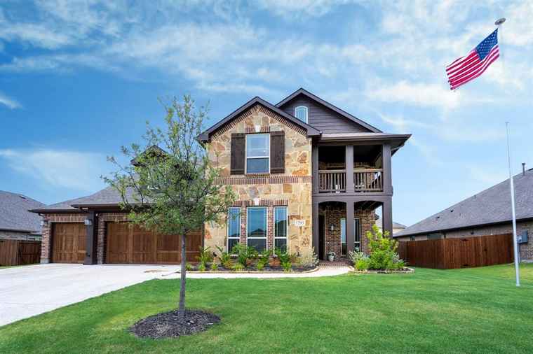 Photo of 1295 Altuda Dr Forney, TX 75126