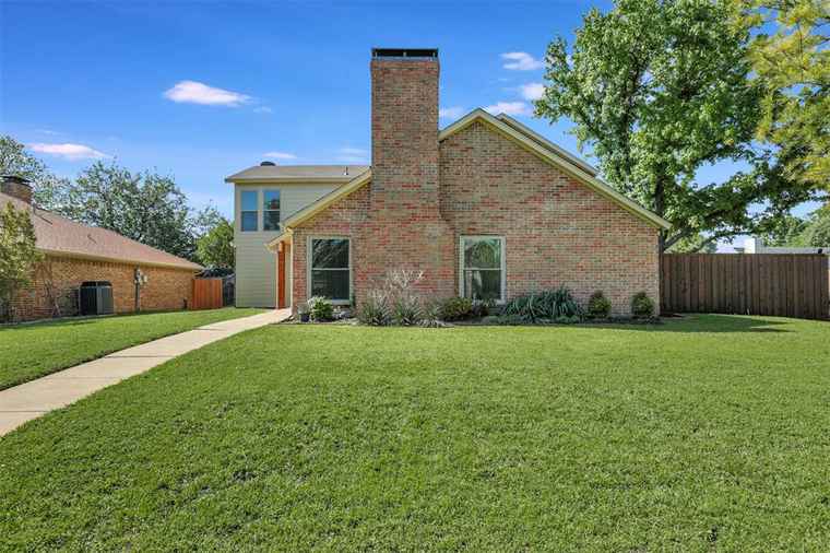 Photo of 1500 Hindsdale Dr Richardson, TX 75081