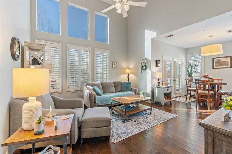 Photo of 10025 Dryden Ln Plano, TX 75025