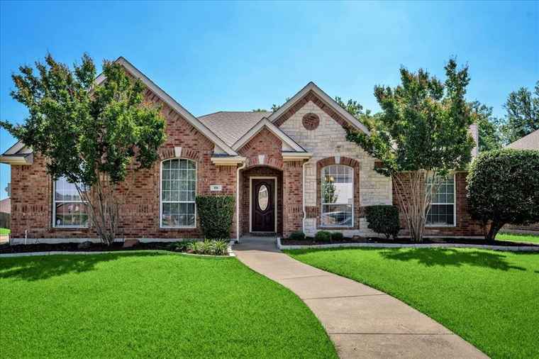 Photo of 816 Riverhead Dr Wylie, TX 75098