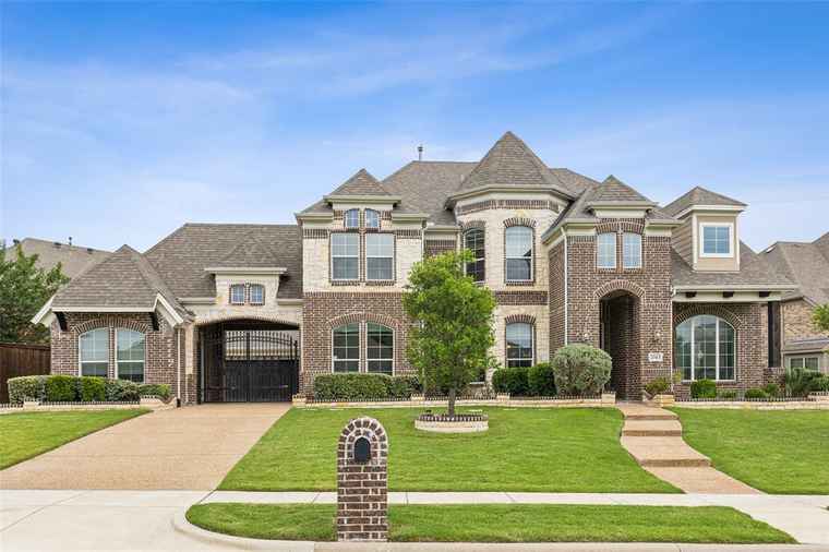 Photo of 3545 Flowing Way Plano, TX 75074