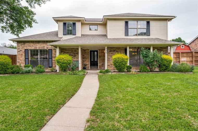 Photo of 325 Charleston Dr Coppell, TX 75019