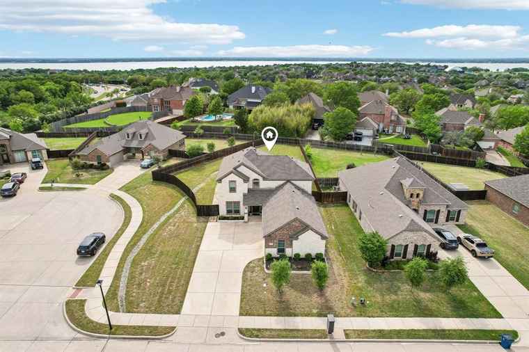 Photo of 1455 Carmel Dr Rockwall, TX 75087