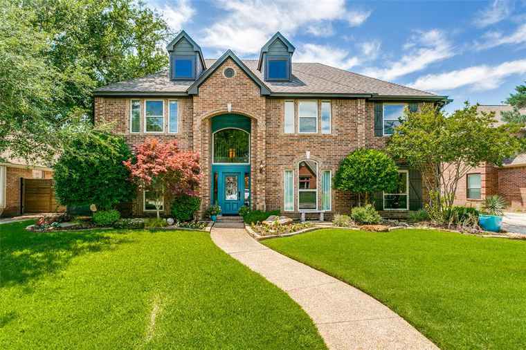 Photo of 129 Pecan Hollow Dr Coppell, TX 75019