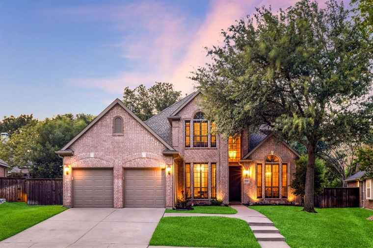 Photo of 8444 Spectrum Dr McKinney, TX 75072