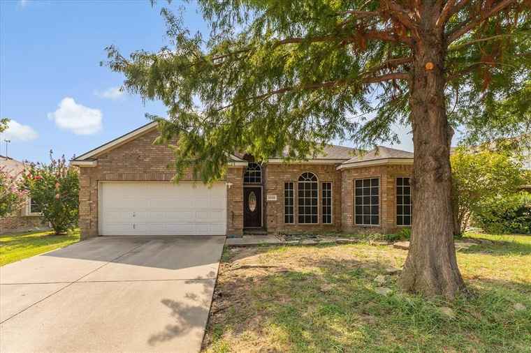 Photo of 1530 Fairfield Dr Forney, TX 75126