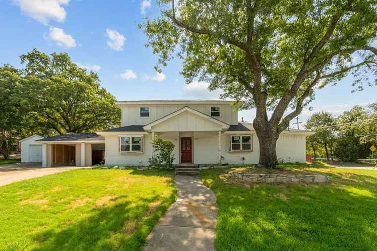 Photo of 600 Overland Trl Southlake, TX 76092