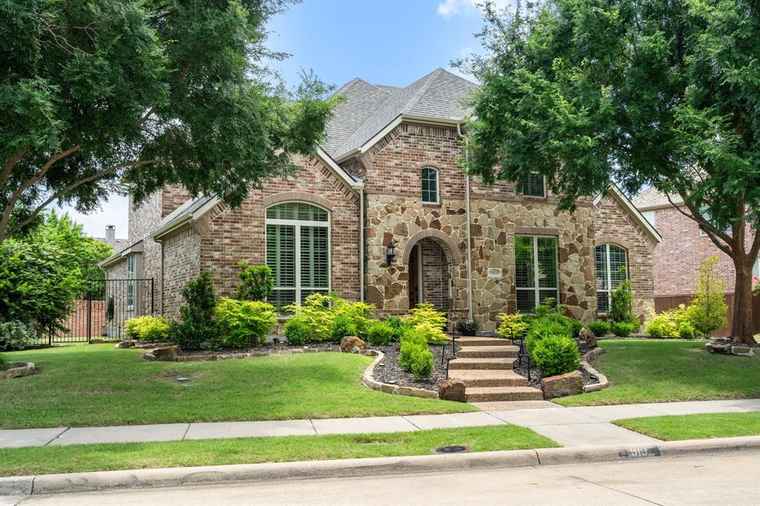 Photo of 919 Birdsong Dr Allen, TX 75013