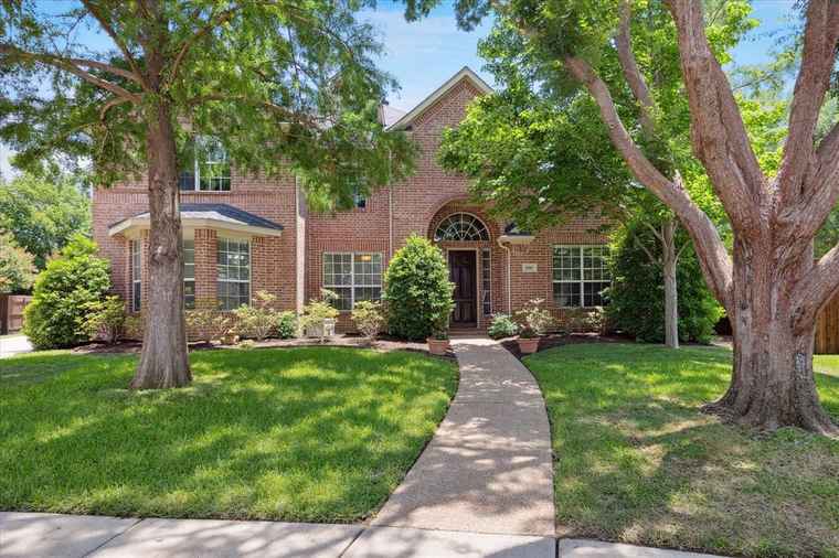 Photo of 2505 Stillwater Ct Flower Mound, TX 75022