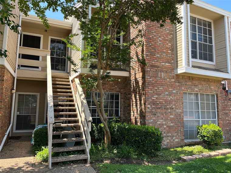 Photo of 3550 Country Square Dr #104 Carrollton, TX 75006