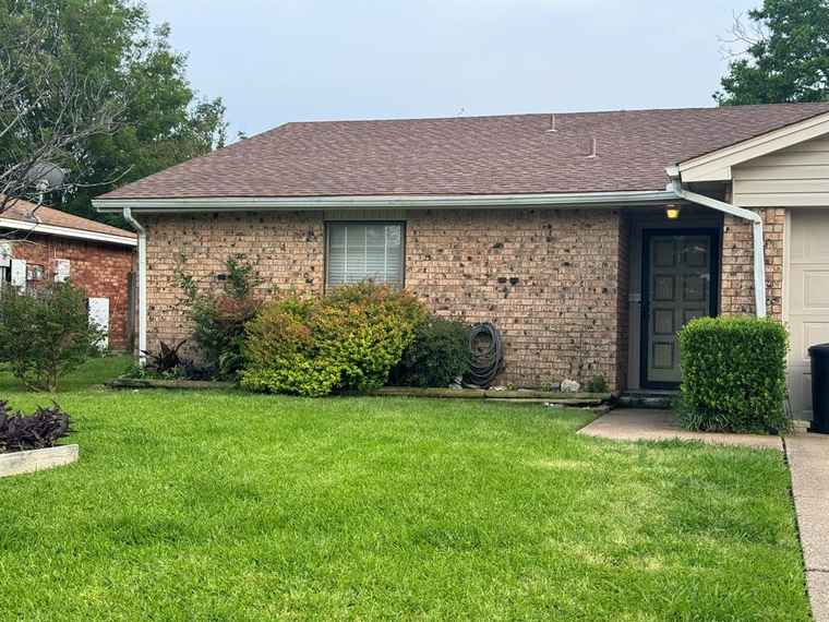 Photo of 1602 Greywood Dr Mesquite, TX 75149